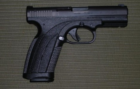 UAE/Caracal USA - Caracal F